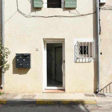 Provencal Studio Netflix Appart-Hotel-Provence La Fare-les-Oliviers 外观 照片