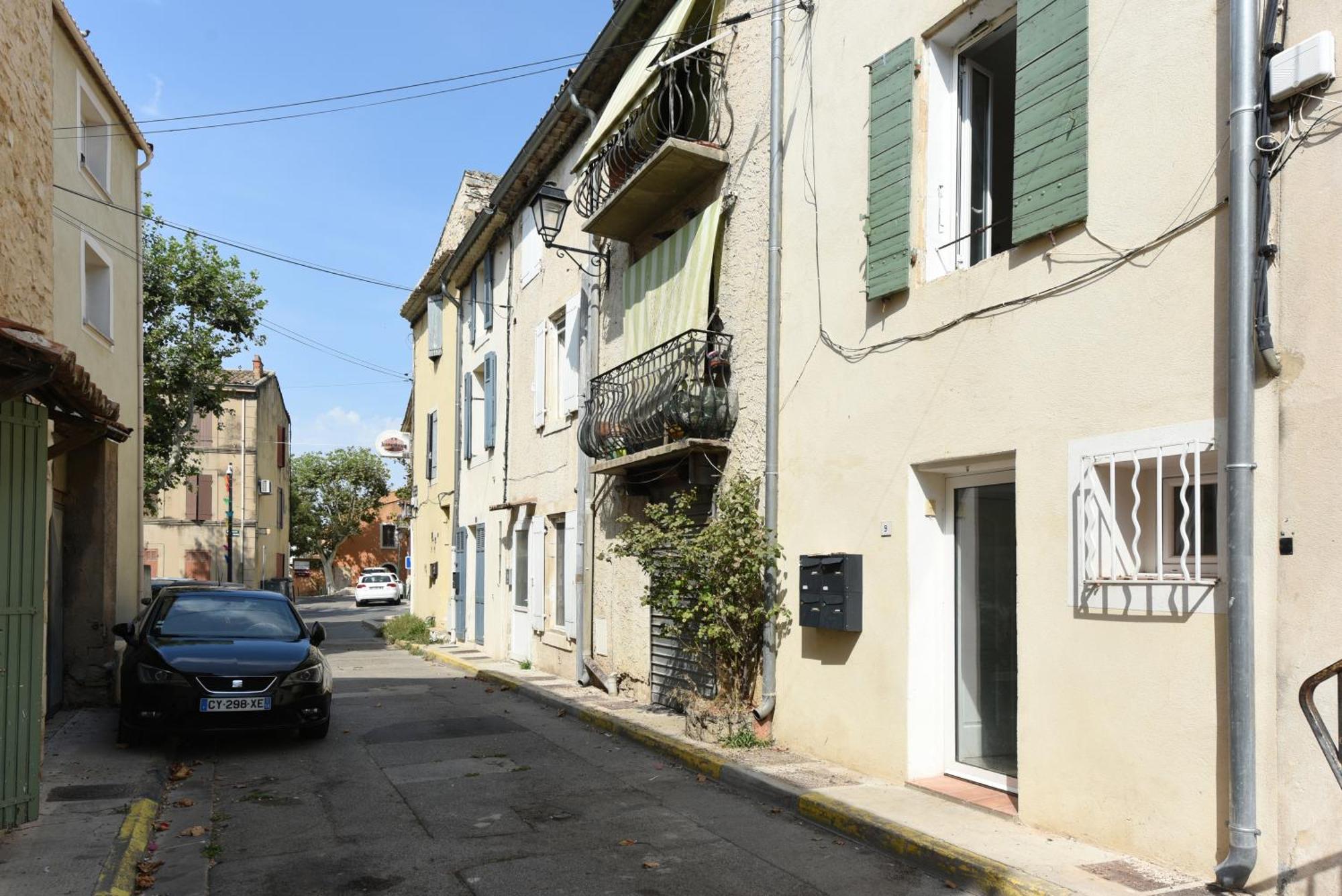 Provencal Studio Netflix Appart-Hotel-Provence La Fare-les-Oliviers 外观 照片